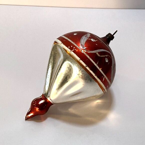 Vintage Mercury Glass Hand Painted Fluted Christmas ornament - Picture 4 of 5